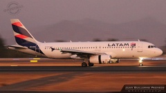 » LATAM Airlines Chile | CC-COD
